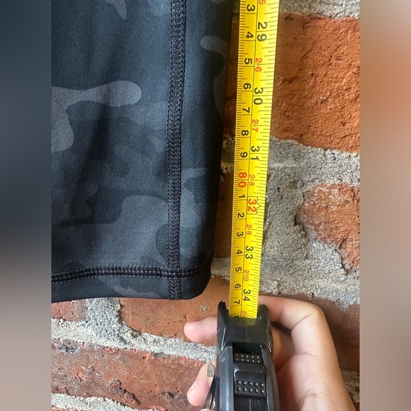 Avia Women's High Waist Crop Legging with Side Pockets, Size 2xl - Picture 6 of 9